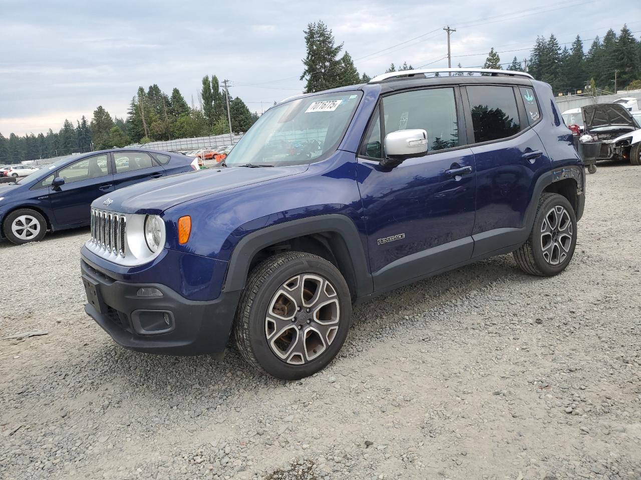 2016 Jeep Renegade Limited, VIN ZACCJBDT2GPD58229 — Rear end