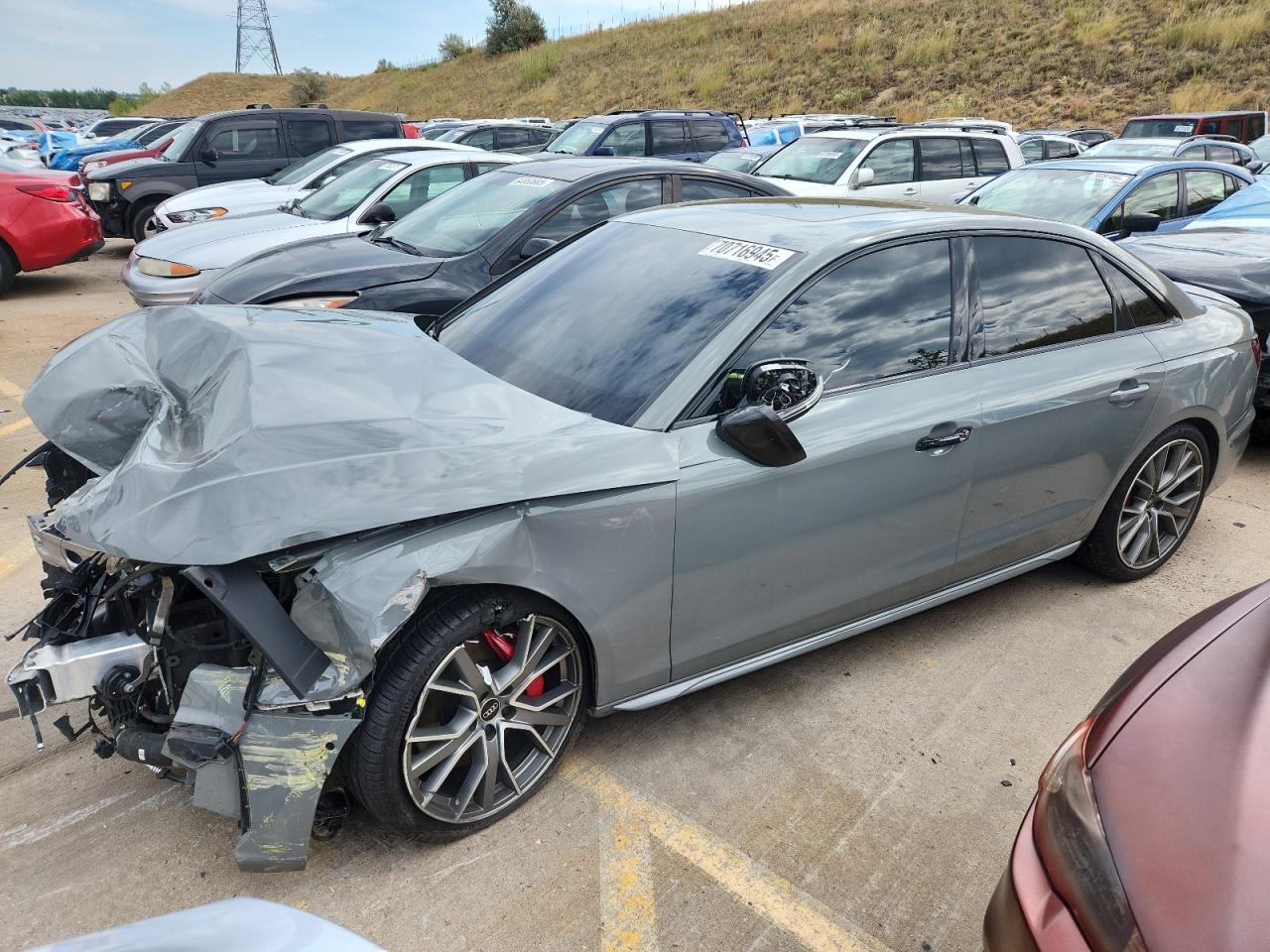 2022 Audi S4 Prestige, VIN WAUC4AF43NA033266 — Front end
