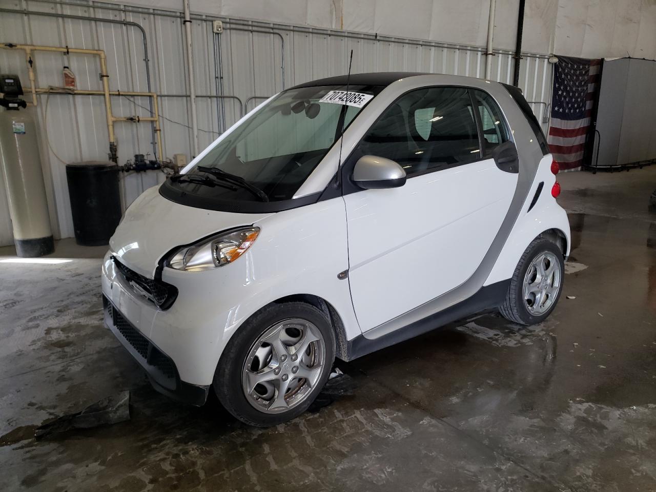2014 Smart fortwo Passion, VIN WMEEJ3BA5EK754115 — Front end