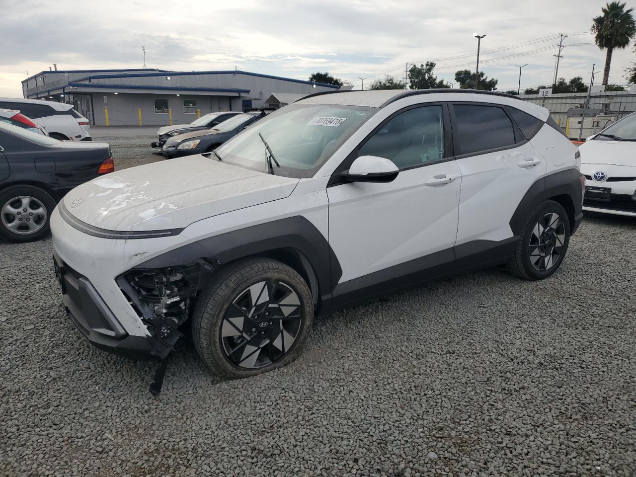 2025 Hyundai Kona SEL, VIN KM8HB3AB7SU205062 — Side