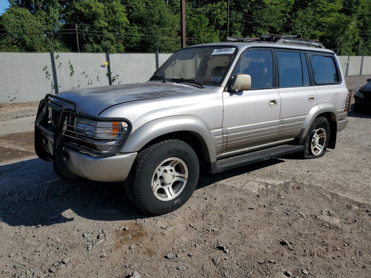 1996 Lexus LX 450, VIN JT6HJ88J3T0149106 — Normal wear