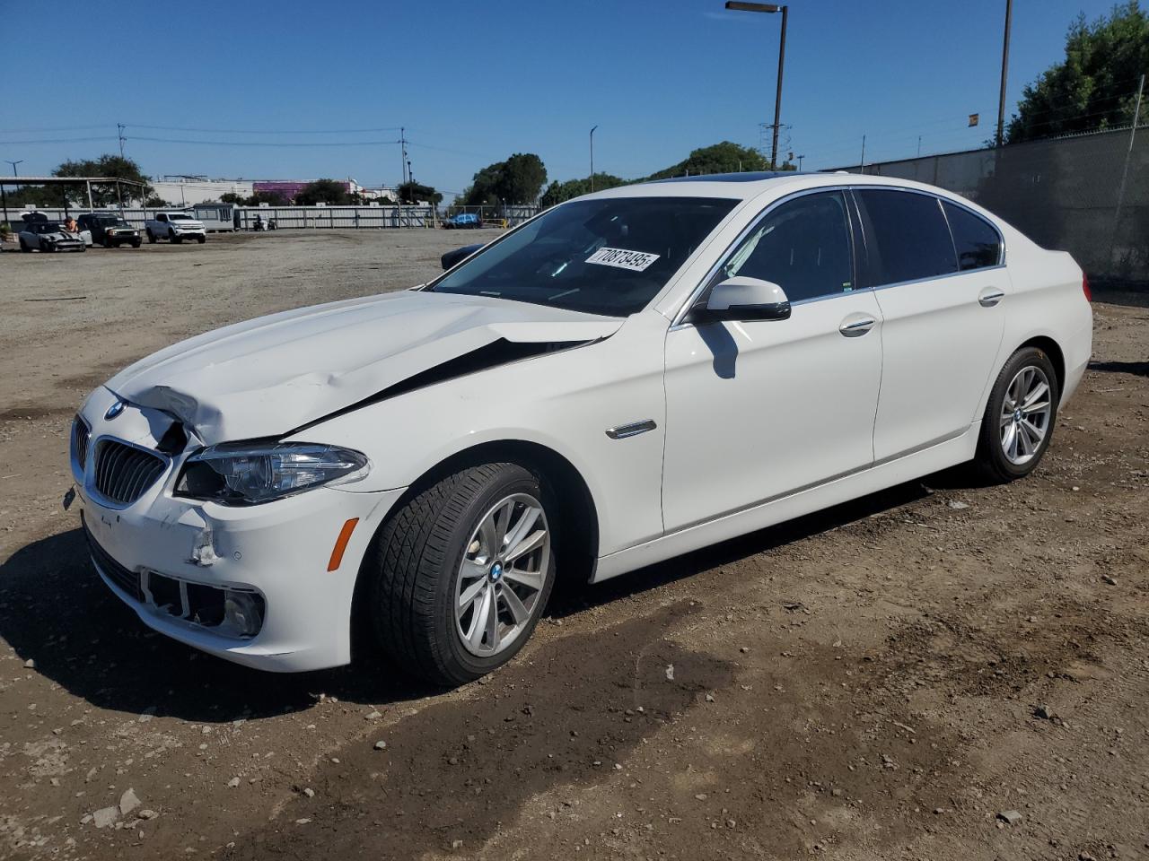 2016 BMW 5 Series 528i, VIN WBA5A5C52GG347903 — Front end