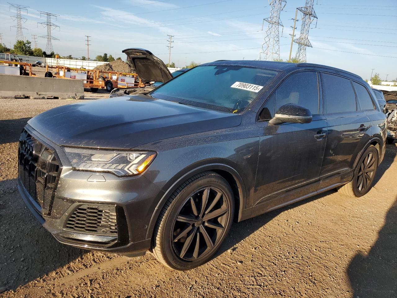 2022 Audi SQ7 Prestige, VIN WA1VWBF74ND001019 — Механическое