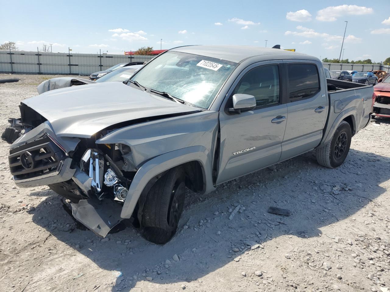 2021 Toyota Tacoma SR, VIN 3TMCZ5AN9MM377763 — Front end