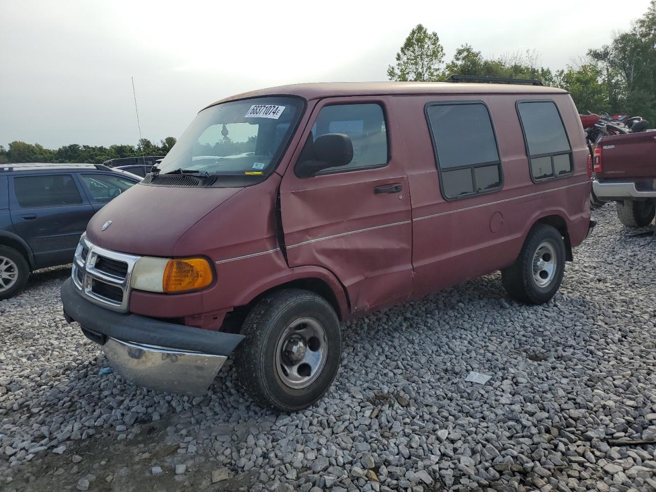 1998 Dodge Cargo, VIN 2B6HB11X7WK122591 — Side