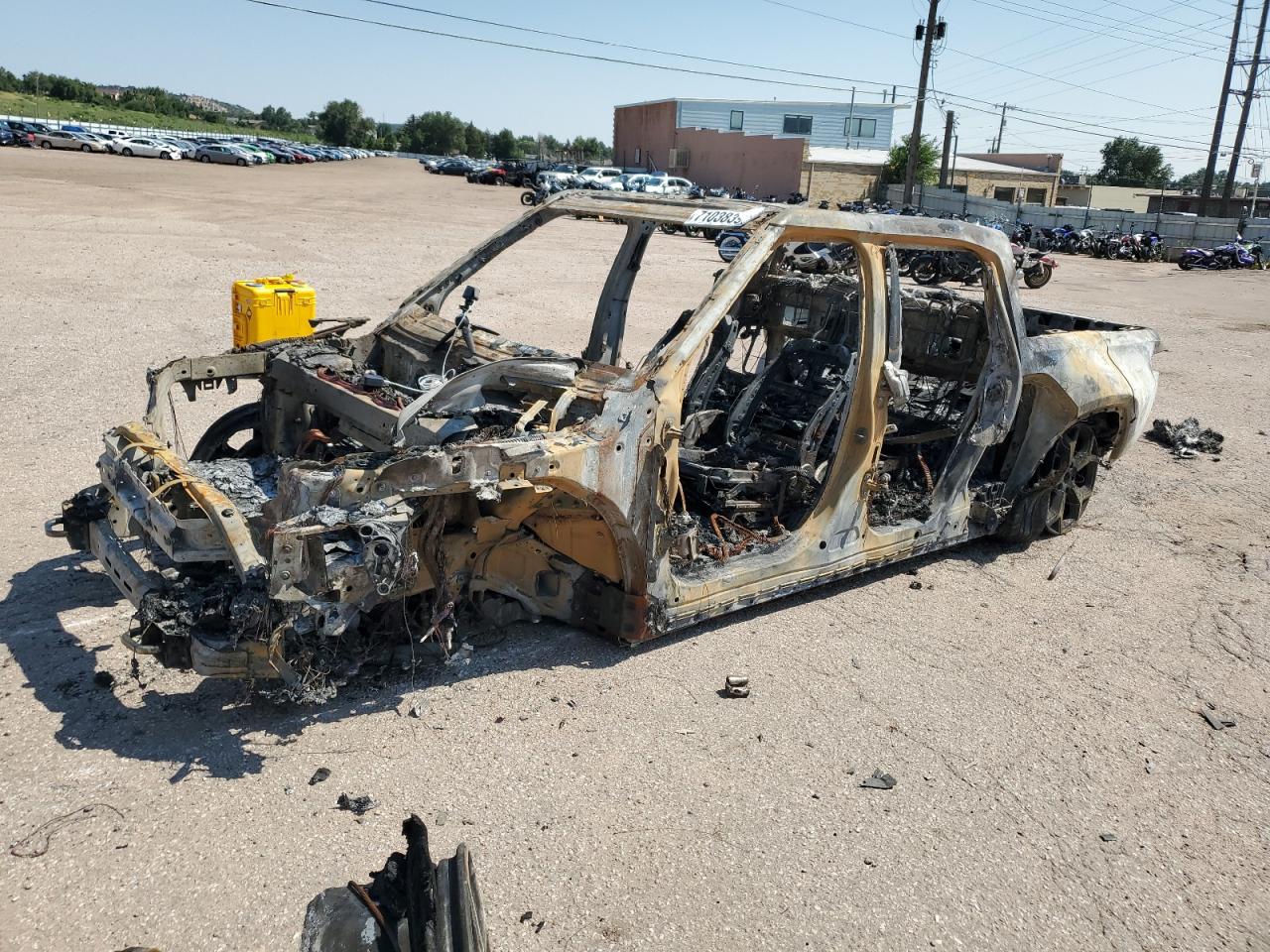 2022 Rivian R1T Adventure, VIN 7FCTGAAA1NN014631 — Burn