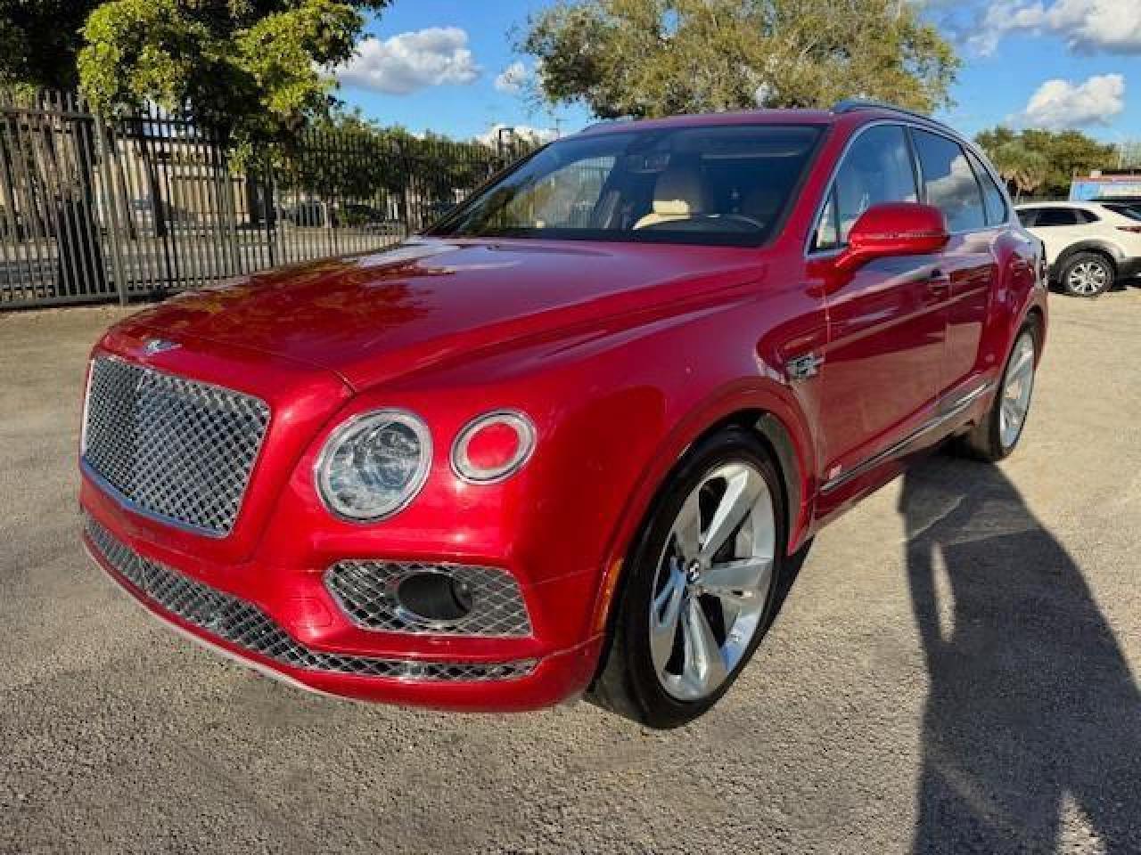 2017 Bentley Bentayga W12, VIN SJAAC2ZV1HC014037 — Auction photo