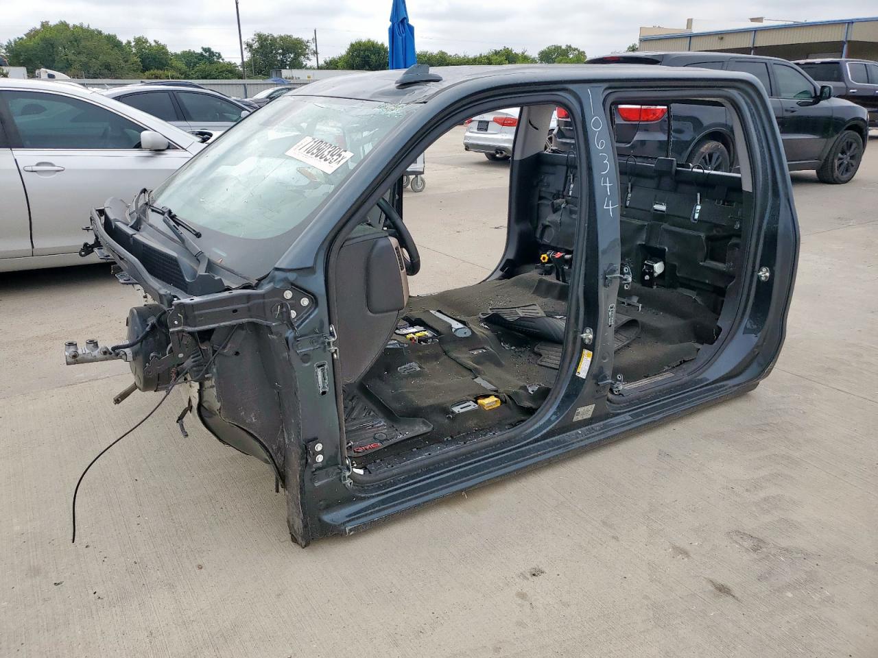 2018 GMC Sierra 1500 Denali, VIN 3GTU2PEJ2JG146242 — Stripped