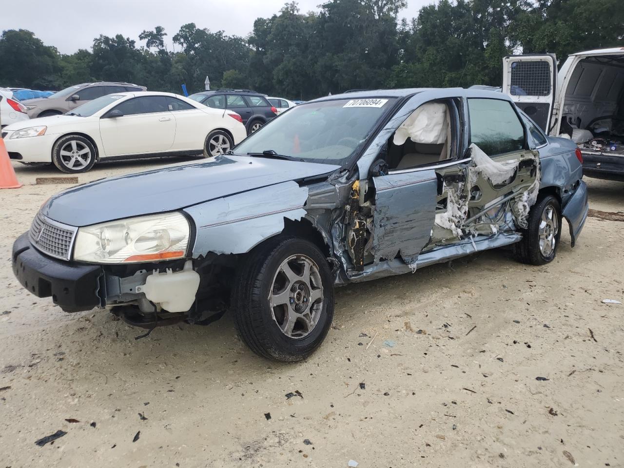 2003 Saturn LS, VIN 1G8JU54F73Y525979 — Side