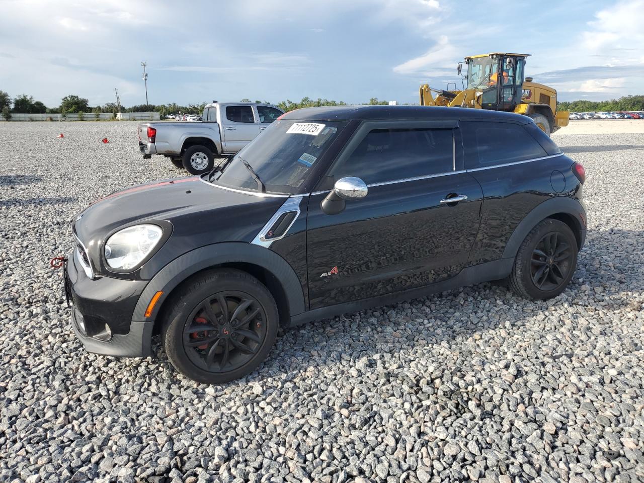 2015 MINI Paceman S, VIN WMWSS7C50FWN70666 — Мелкие вмятины и царапины