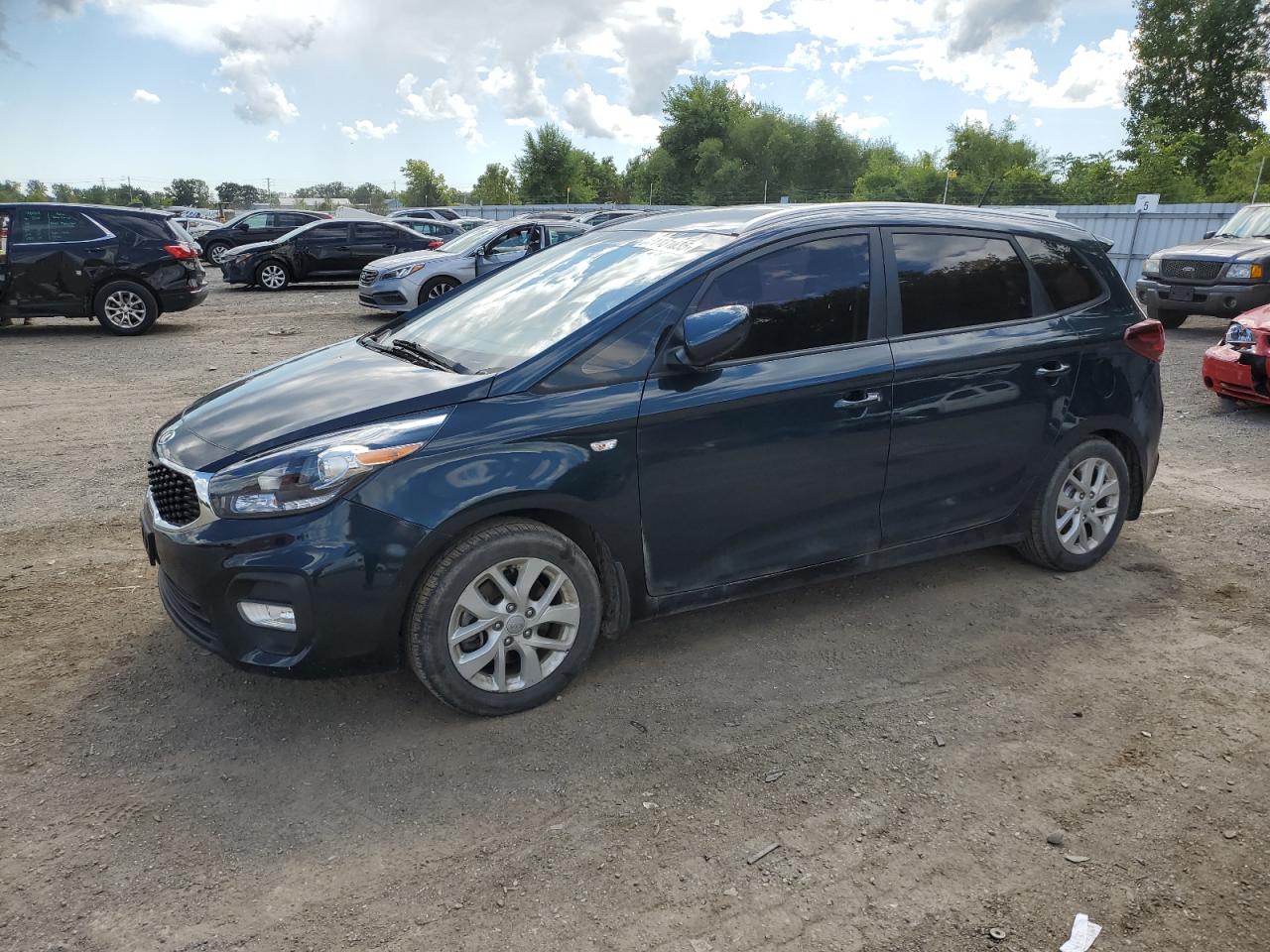 2017 Kia Rondo LX, VIN KNAHT8A38H7180216 — Rear end