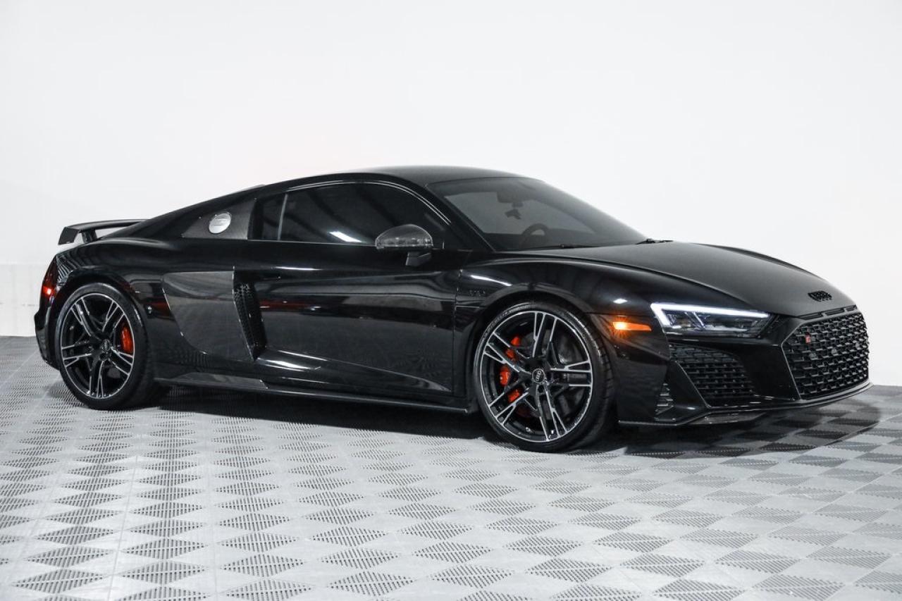 2023 Audi R8 performance quattro, VIN WUAKBAFX6P7901XXX — Мелкие вмятины и царапины