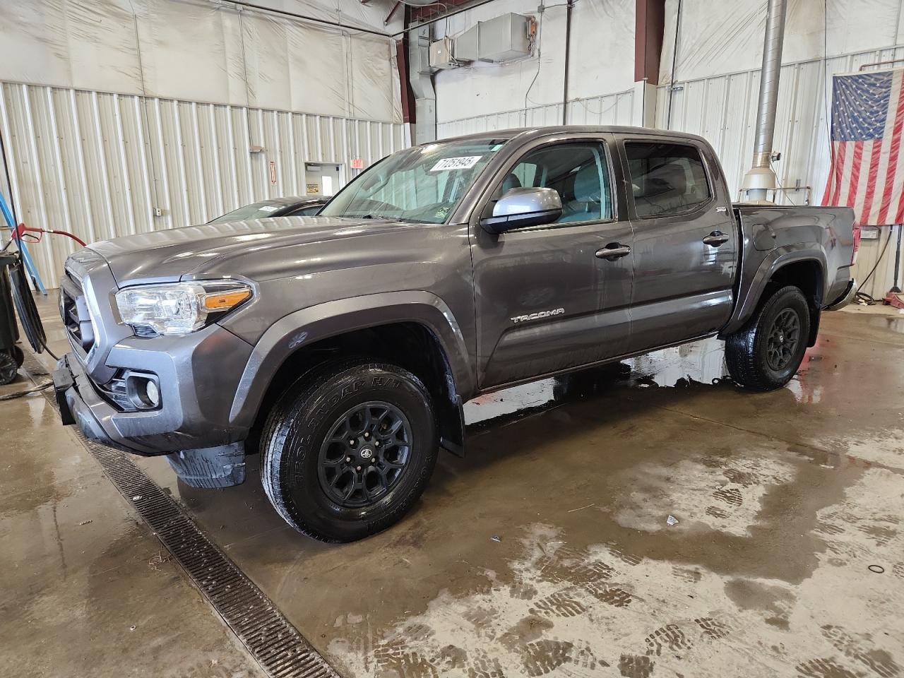 2021 Toyota Tacoma SR, VIN 5TFCZ5AN1MX261354 — Rear end