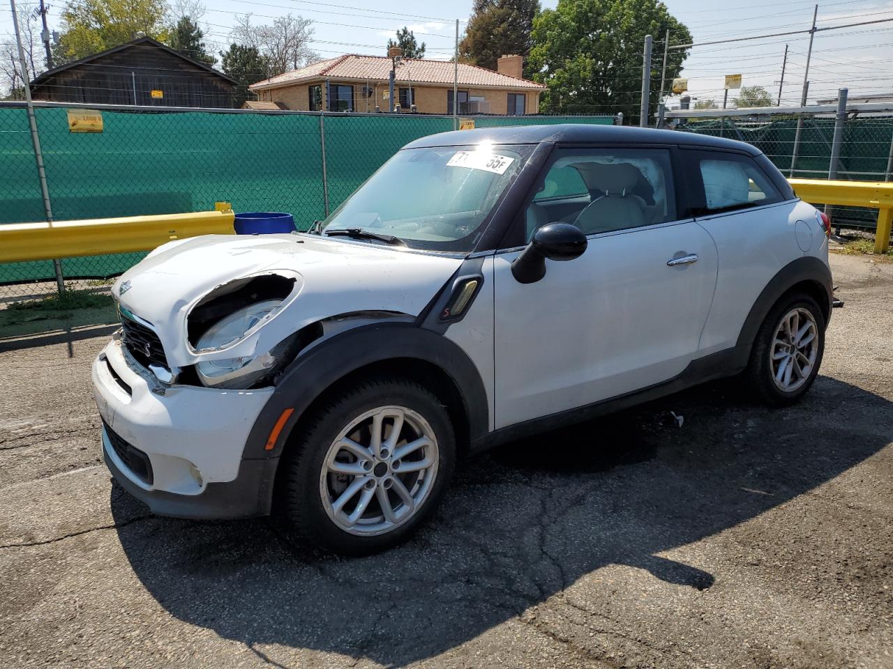 2015 MINI Paceman S, VIN WMWSS5C53FWT84401 — Перед