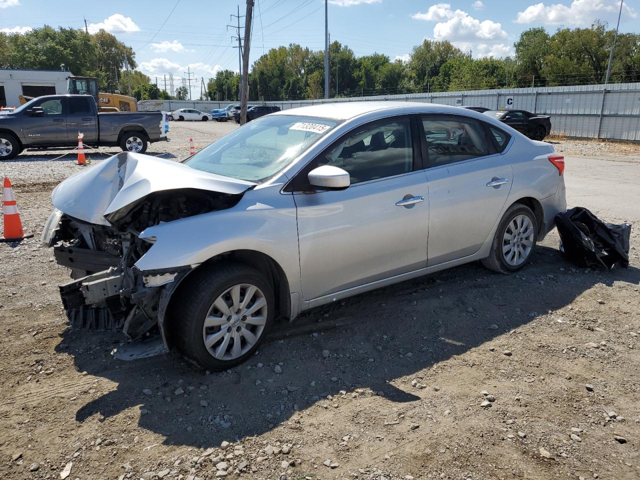 2017 Nissan Sentra S, VIN 3N1AB7AP3HY234060 — Front end