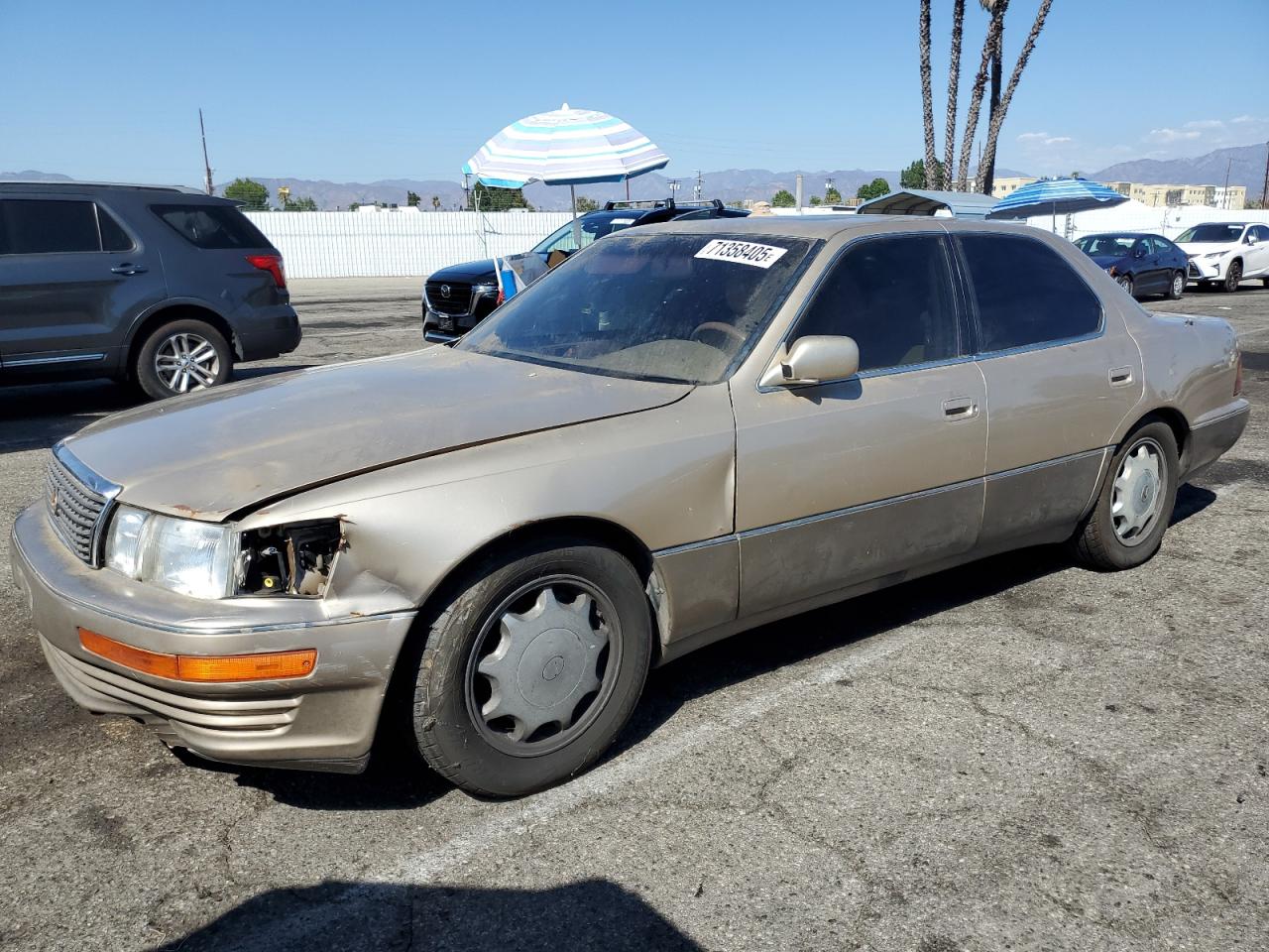 1994 Lexus LS 400, VIN JT8UF11E9R0196886 — Minor dents and scratches