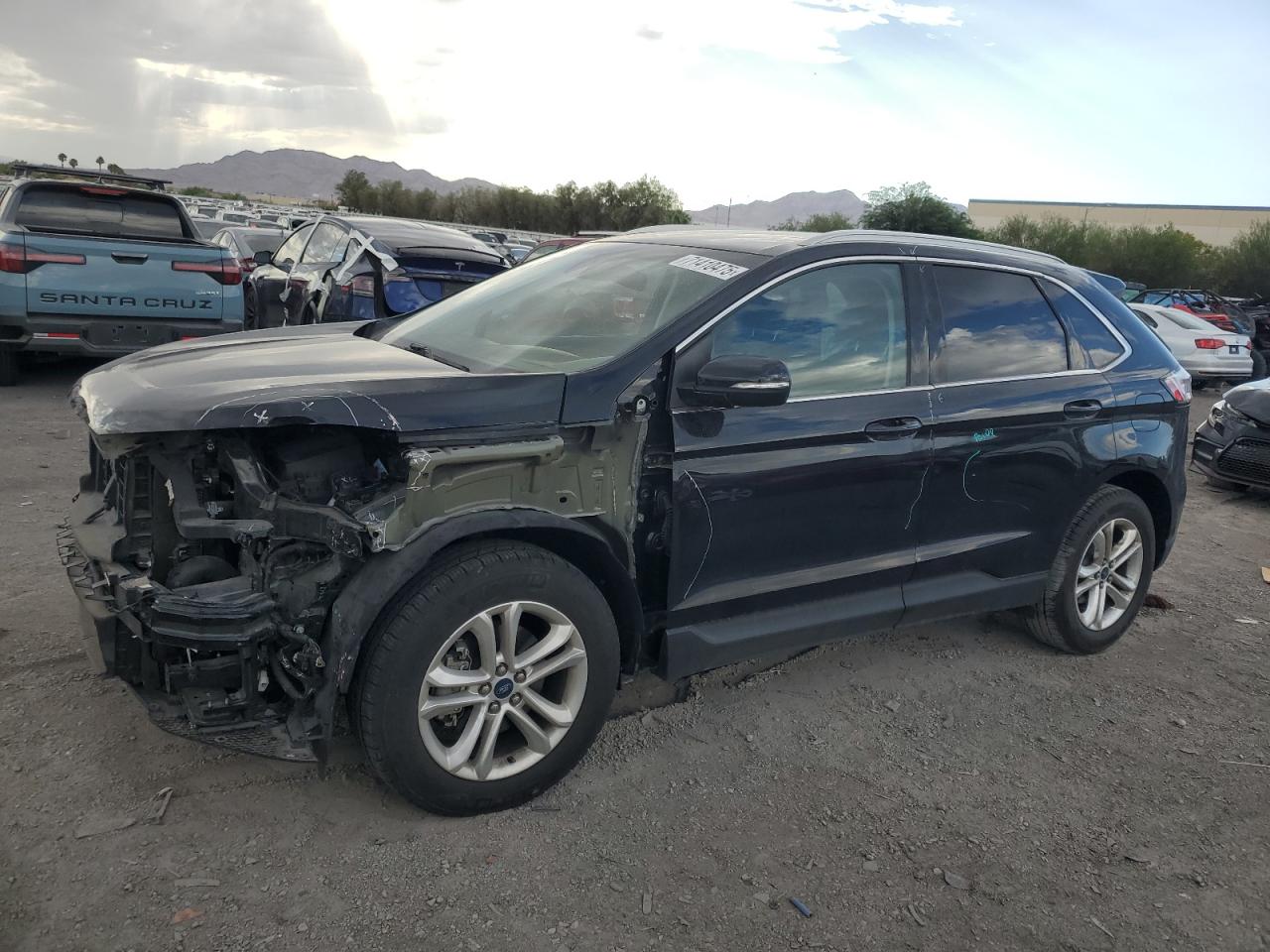 2019 Ford Edge SEL, VIN 2FMPK3J93KBB93460 — Front end