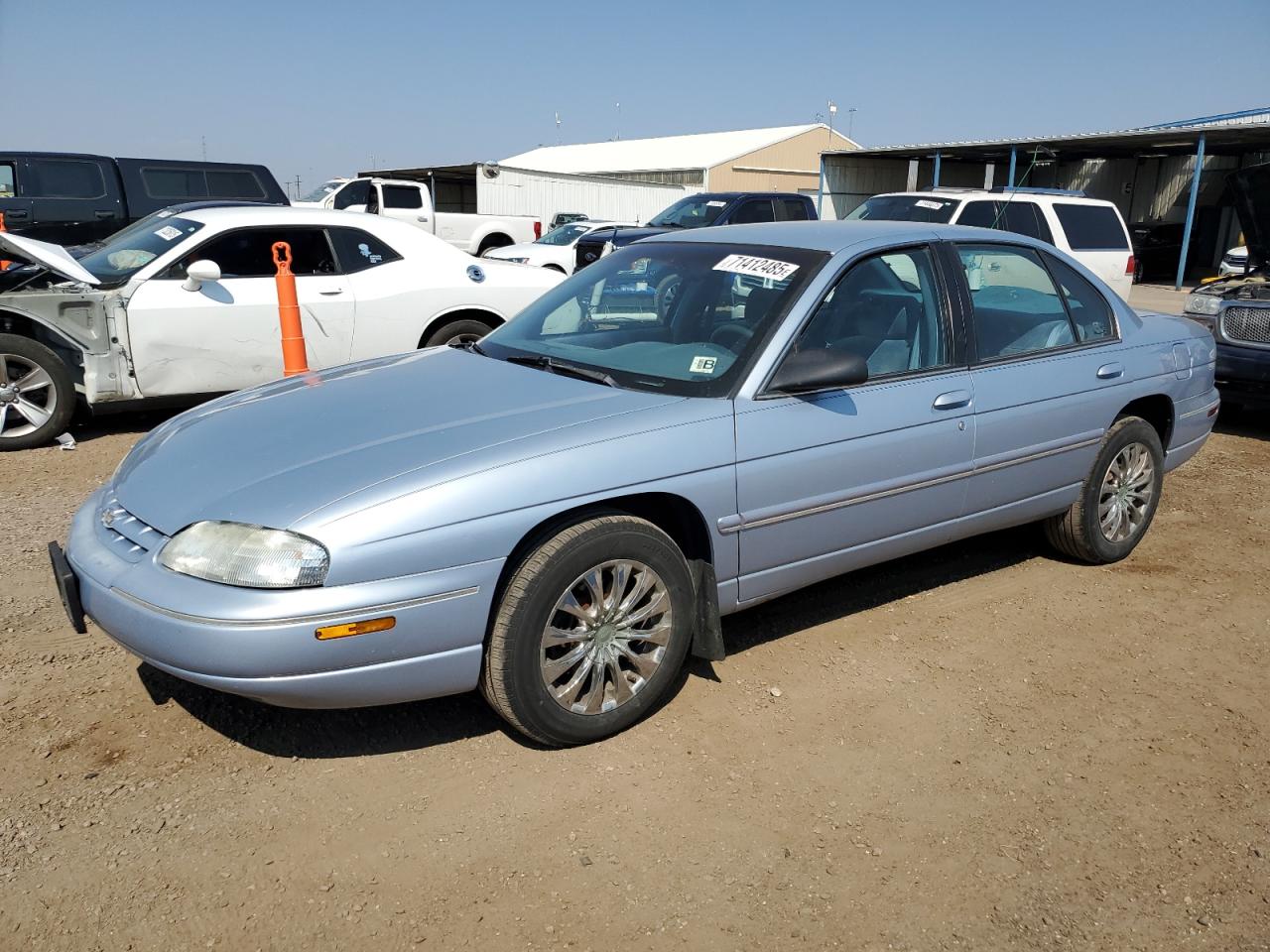 1996 Chevrolet Lumina, VIN 2G1WL52M5T1151271 — Side