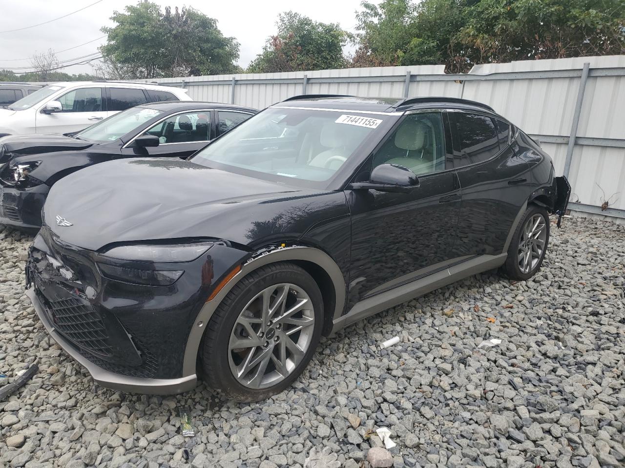 2024 Genesis GV60 Advanced, VIN KMUKCDSC2RU019277 — Front end