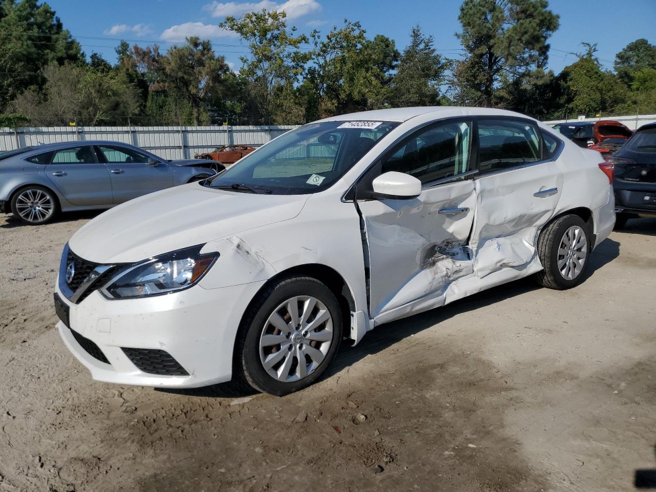 2017 Nissan Sentra SV, VIN 3N1AB7AP3HY228212 — Side