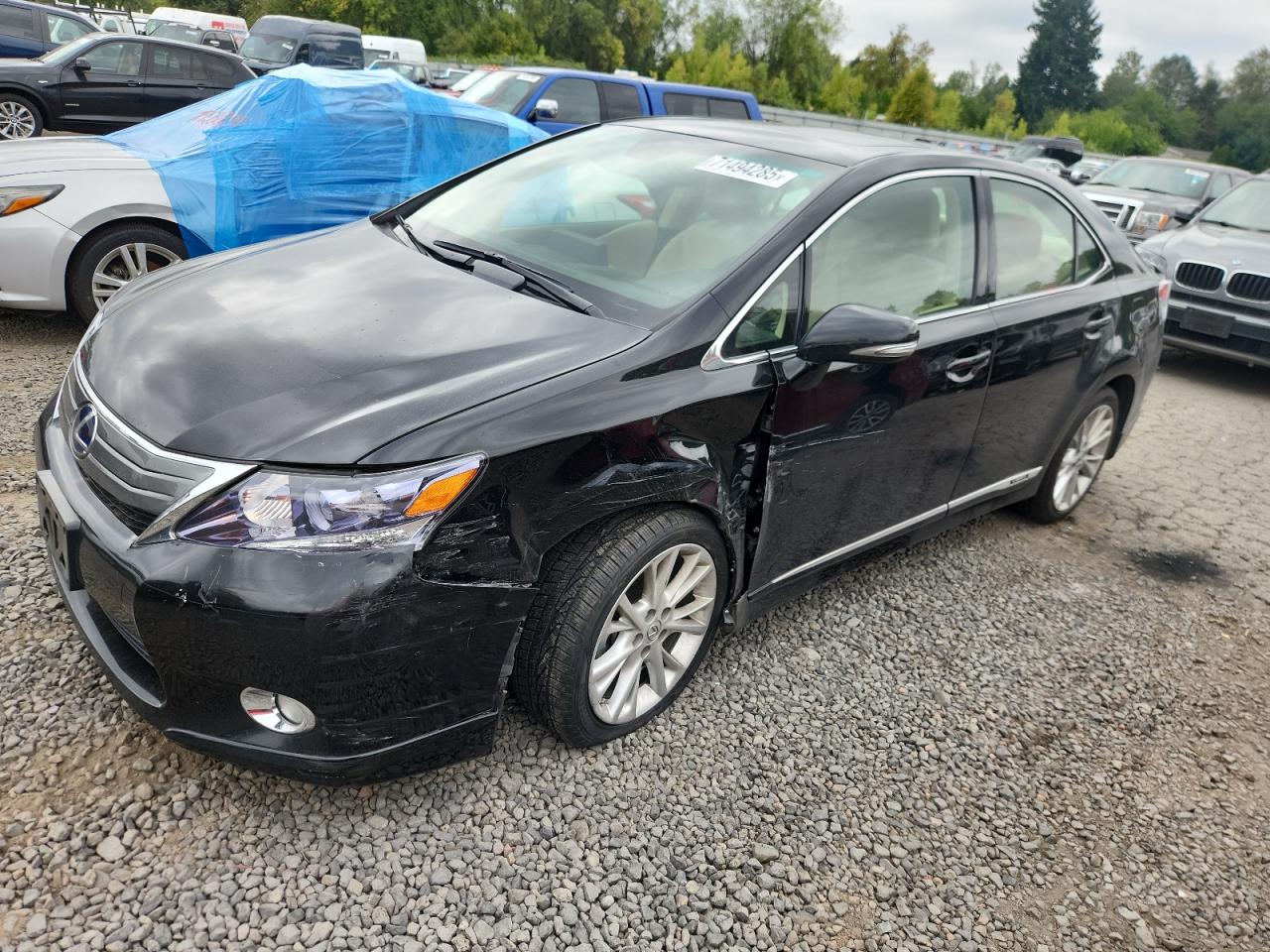 2011 Lexus HS 250h, VIN JTHBB1BA6B2043827 — Front end