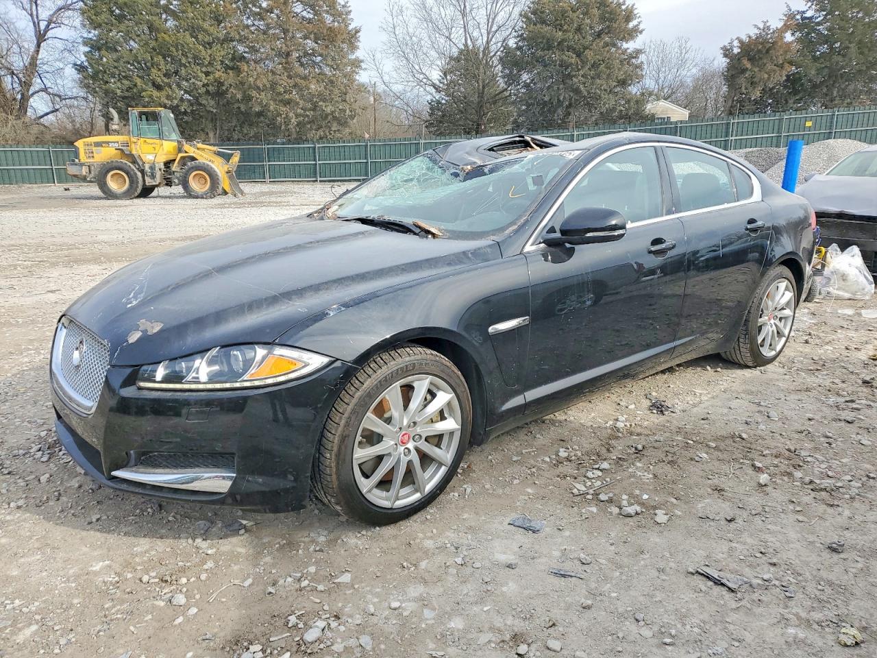 2015 Jaguar XF T Premium, VIN SAJWA0FS7FPU88591 — Roof