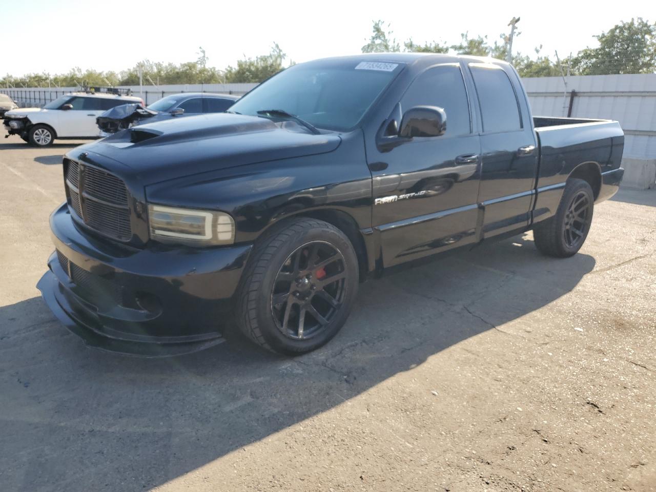 2005 Dodge Ram, VIN 3D7HA18H15G863253 — Бок