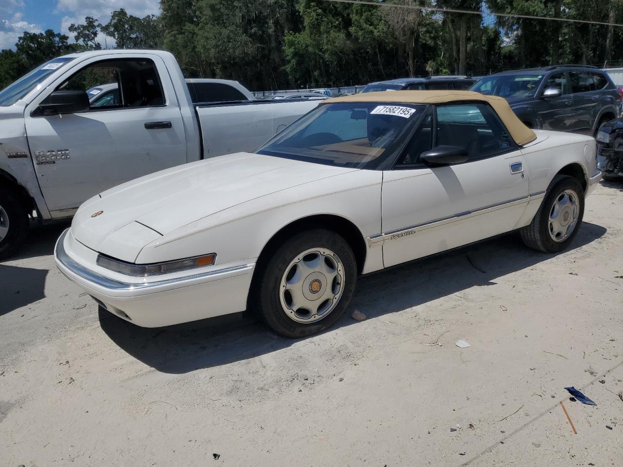 1991 Buick Reatta, VIN 1G4EC33L4MB900538 — Burn