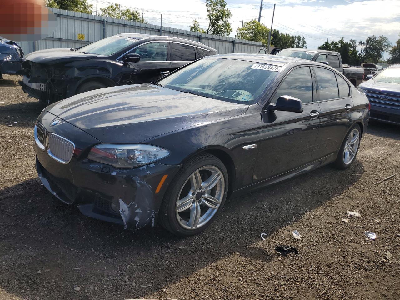 2013 BMW 5 Series 550i xDrive, VIN WBAFU9C53DDY72145 — Minor dents and scratches