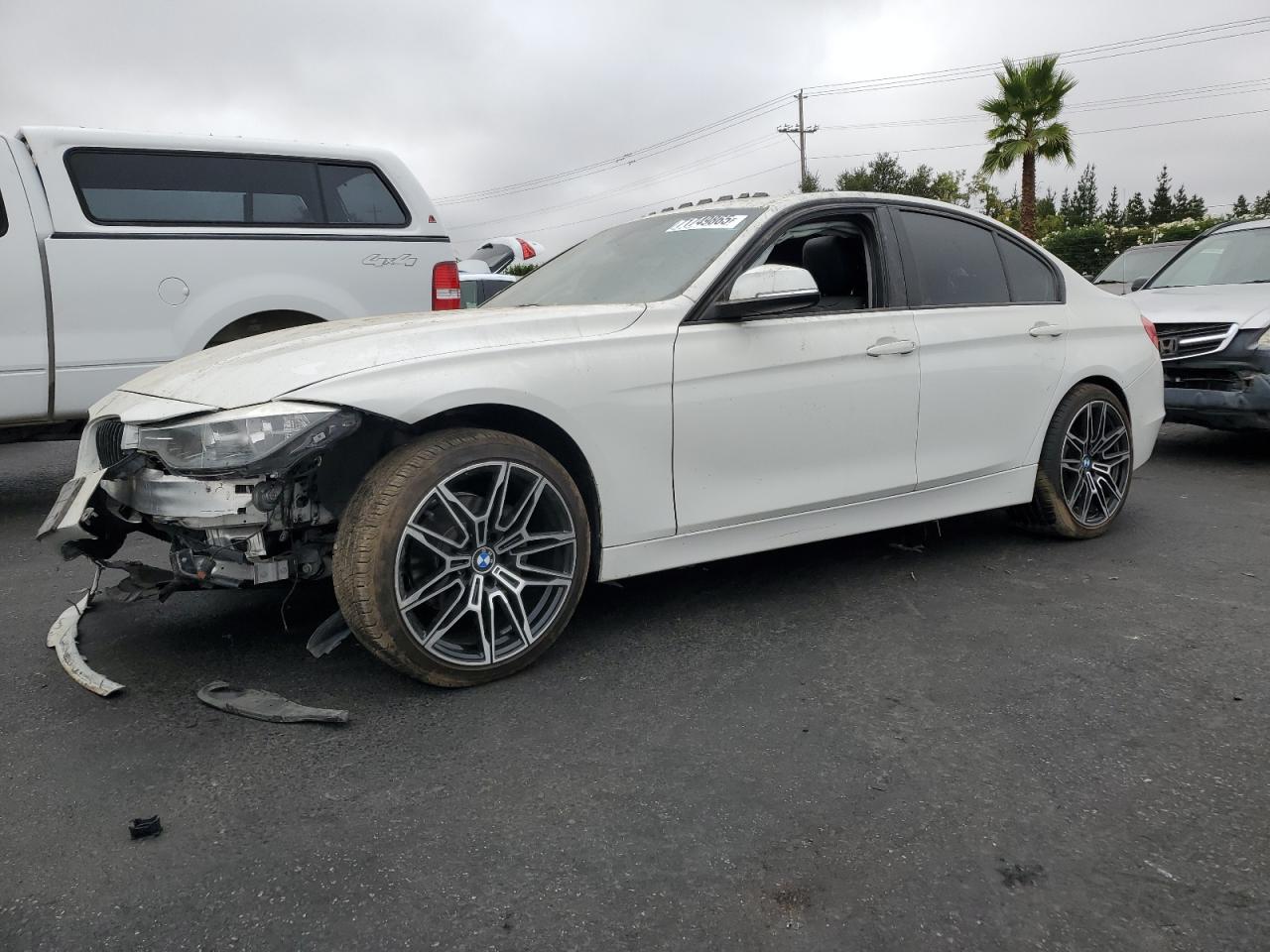 2014 BMW 3 Series 328d, VIN WBA3D3C56EK157244 — Front end