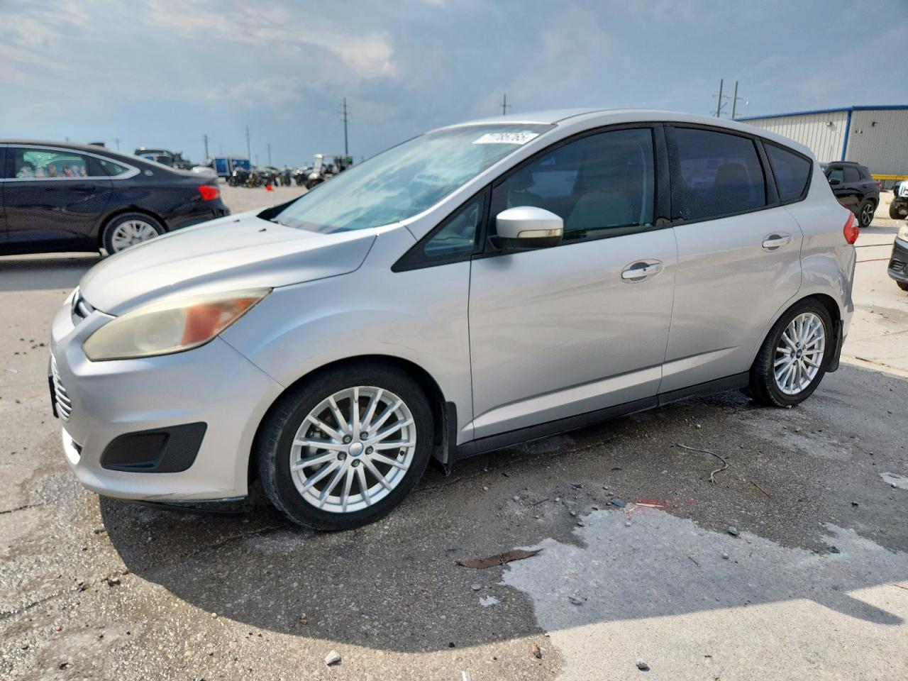 2013 Ford C-Max SE, VIN 1FADP5AU1DL517443 — Rear end