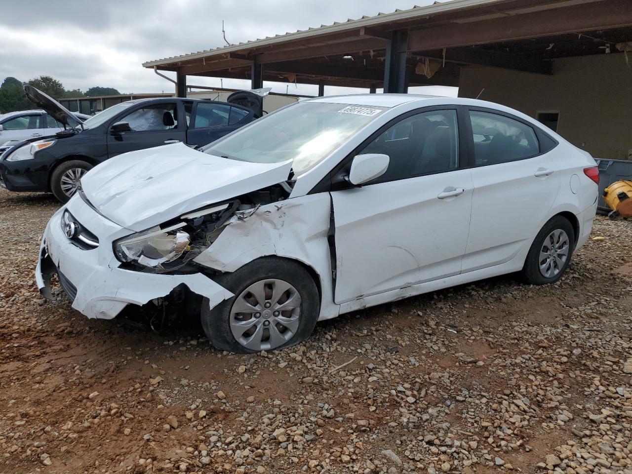 2017 Hyundai Accent SE, VIN KMHCT4AE1HU173273 — Front end