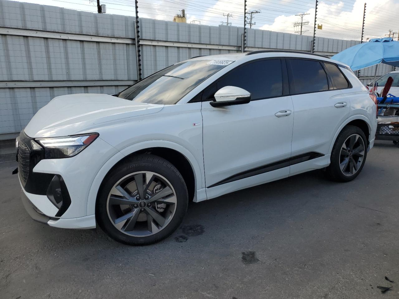 2024 Audi Q4 e-tron Premium, VIN WA1K2BFZ9RP026891 — Front end