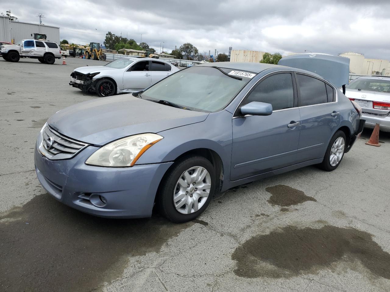 2011 Nissan Altima SL, VIN 1N4AL2AP9BN406213 — Rear end
