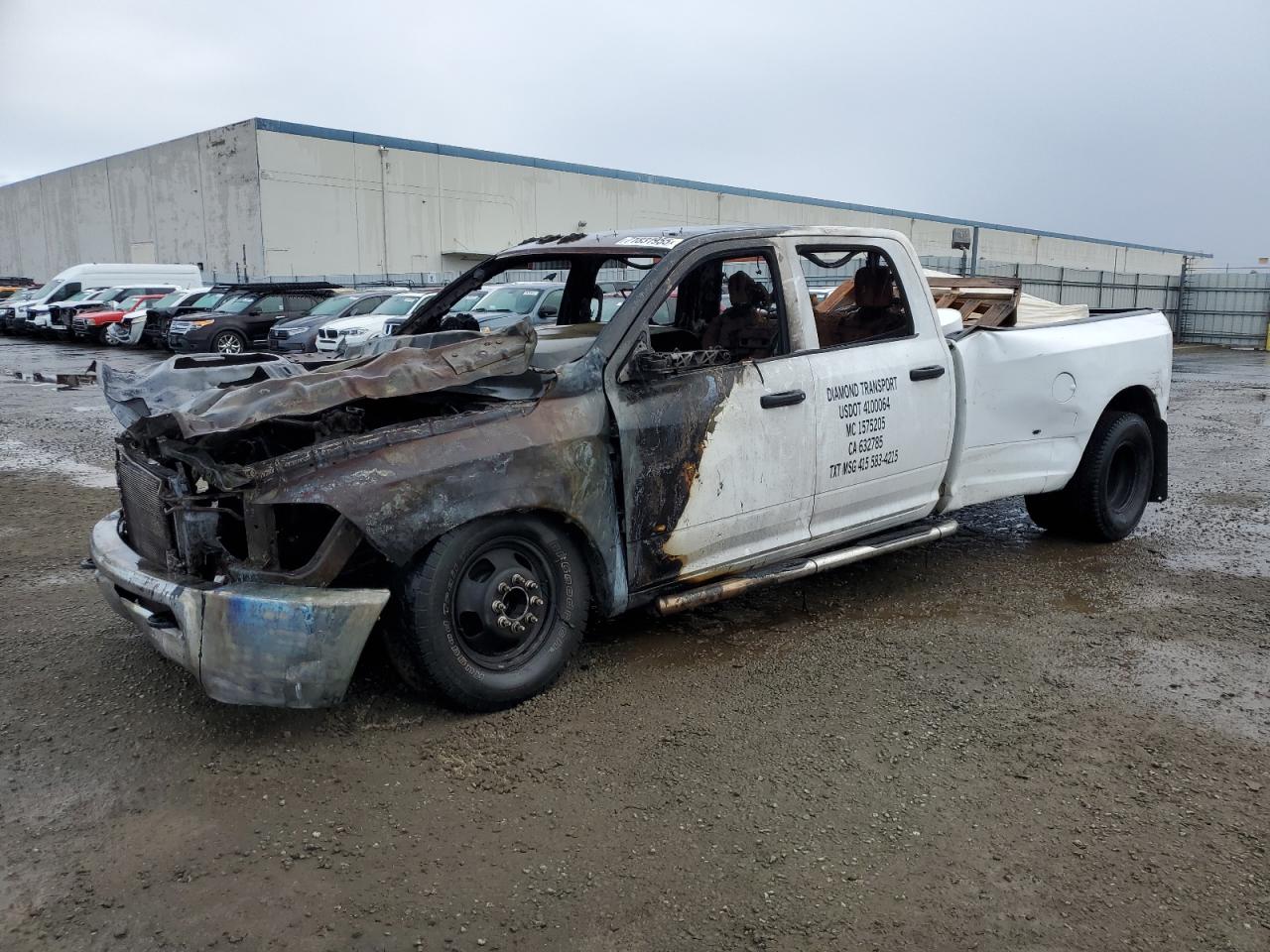 2012 Ram 3500 ST, VIN 3C63DPGL3CG331740 — Пожар в салоне