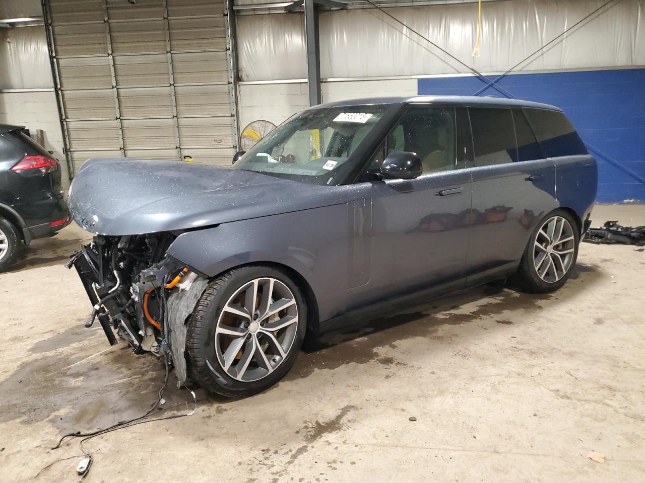 2025 Land Rover Range Rover SE, VIN SALKP9F44SA274763 — Front end