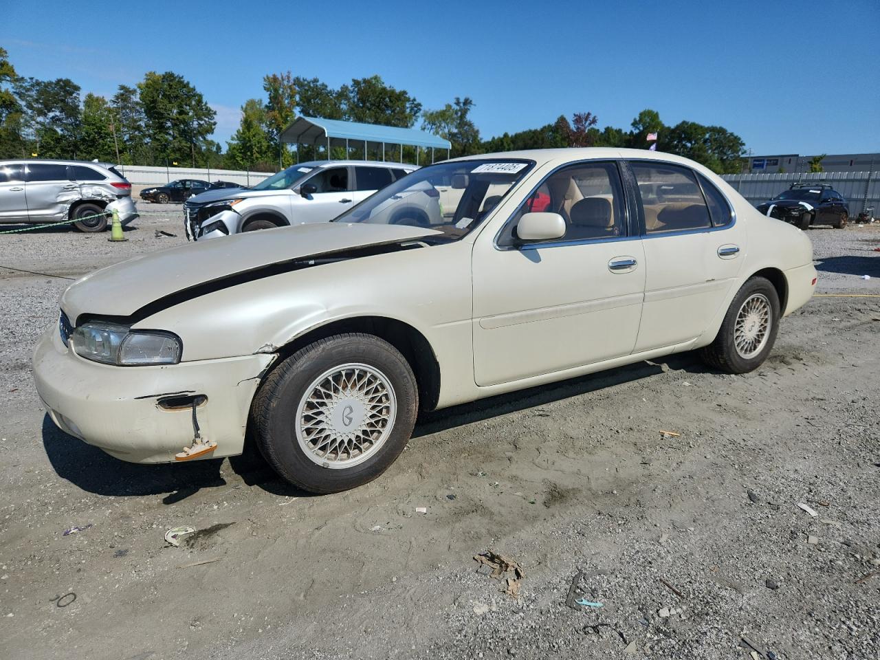1995 Infiniti J30 Personal Luxury, VIN JNKAY21D2SM212807 — Front end