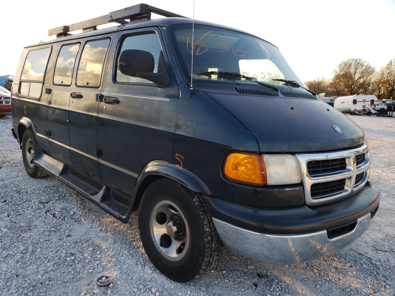 2003 Dodge RAM, VIN 2D6WB11Y23K517375 — Зад