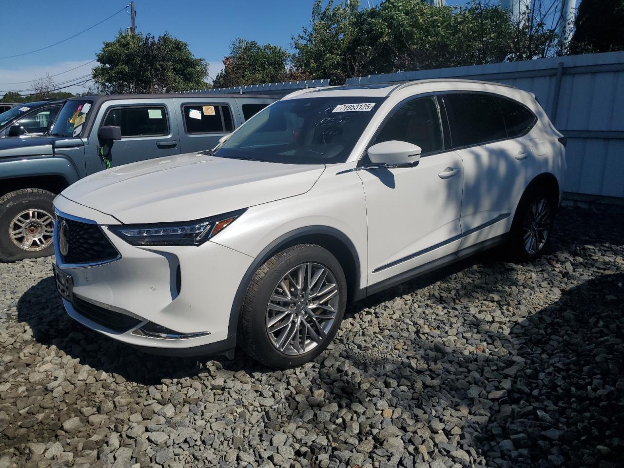 2022 Acura MDX Advance, VIN 5J8YE1H83NL030508 — Missing or altered VIN