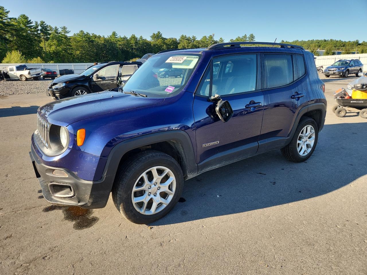2016 Jeep Renegade Latitude, VIN ZACCJBBT2GPE31568 — Бок