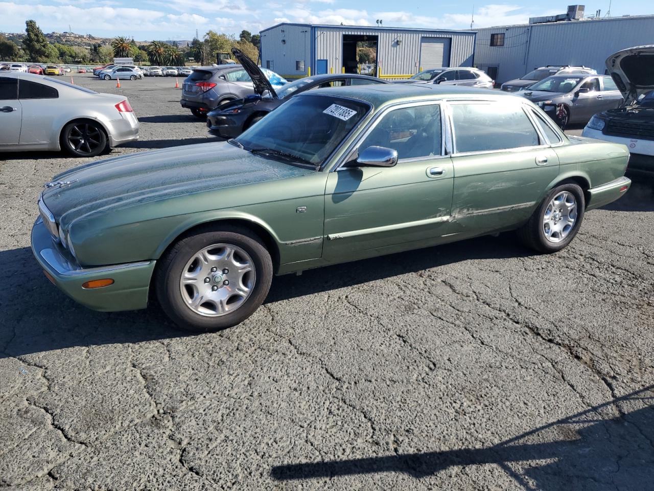 1999 Jaguar XJ, VIN SAJKX6044XC854980 — Minor dents and scratches