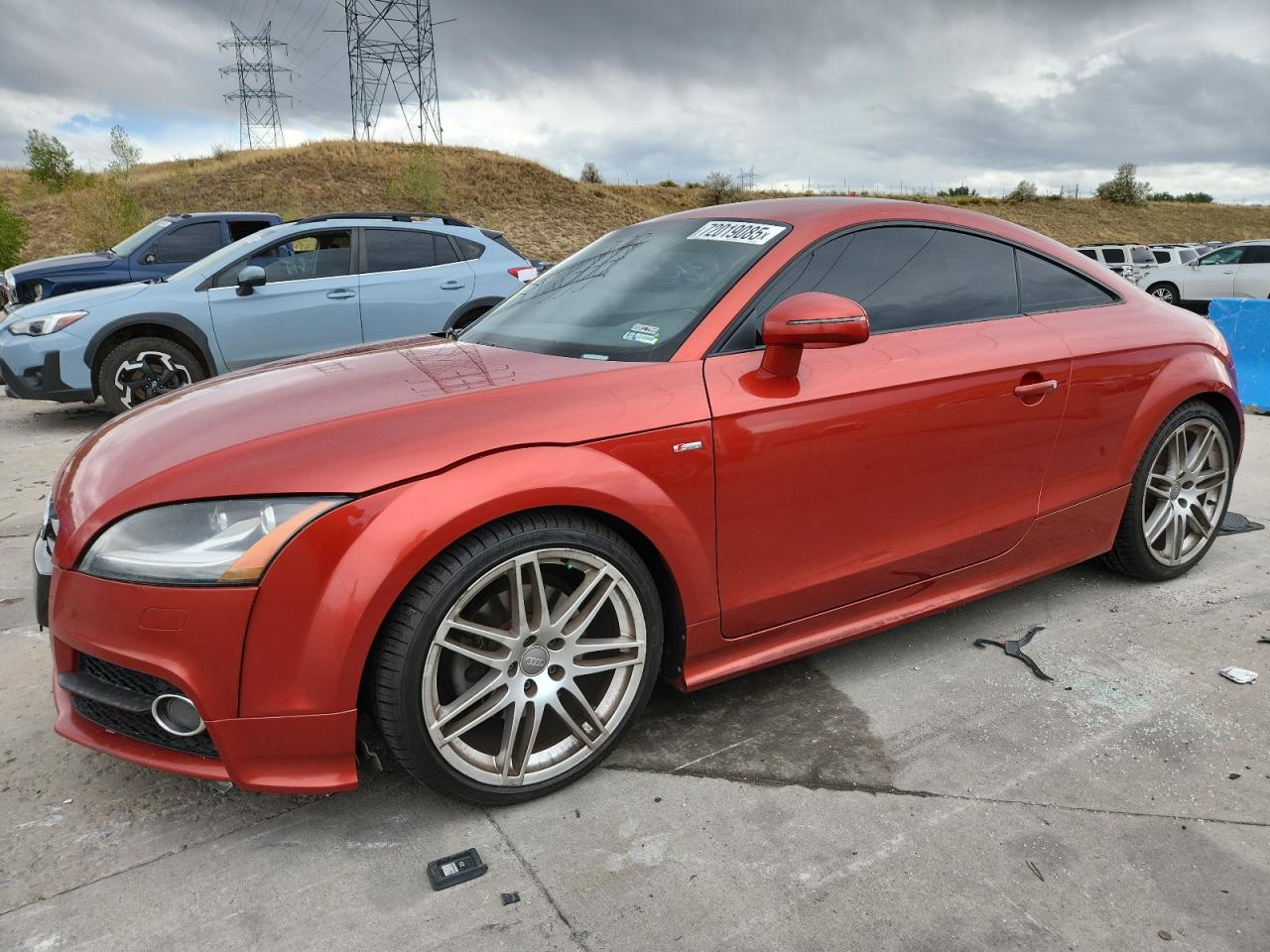 2011 Audi TT 2.0T Prestige, VIN TRUKFAFK9B1017016 — Днище