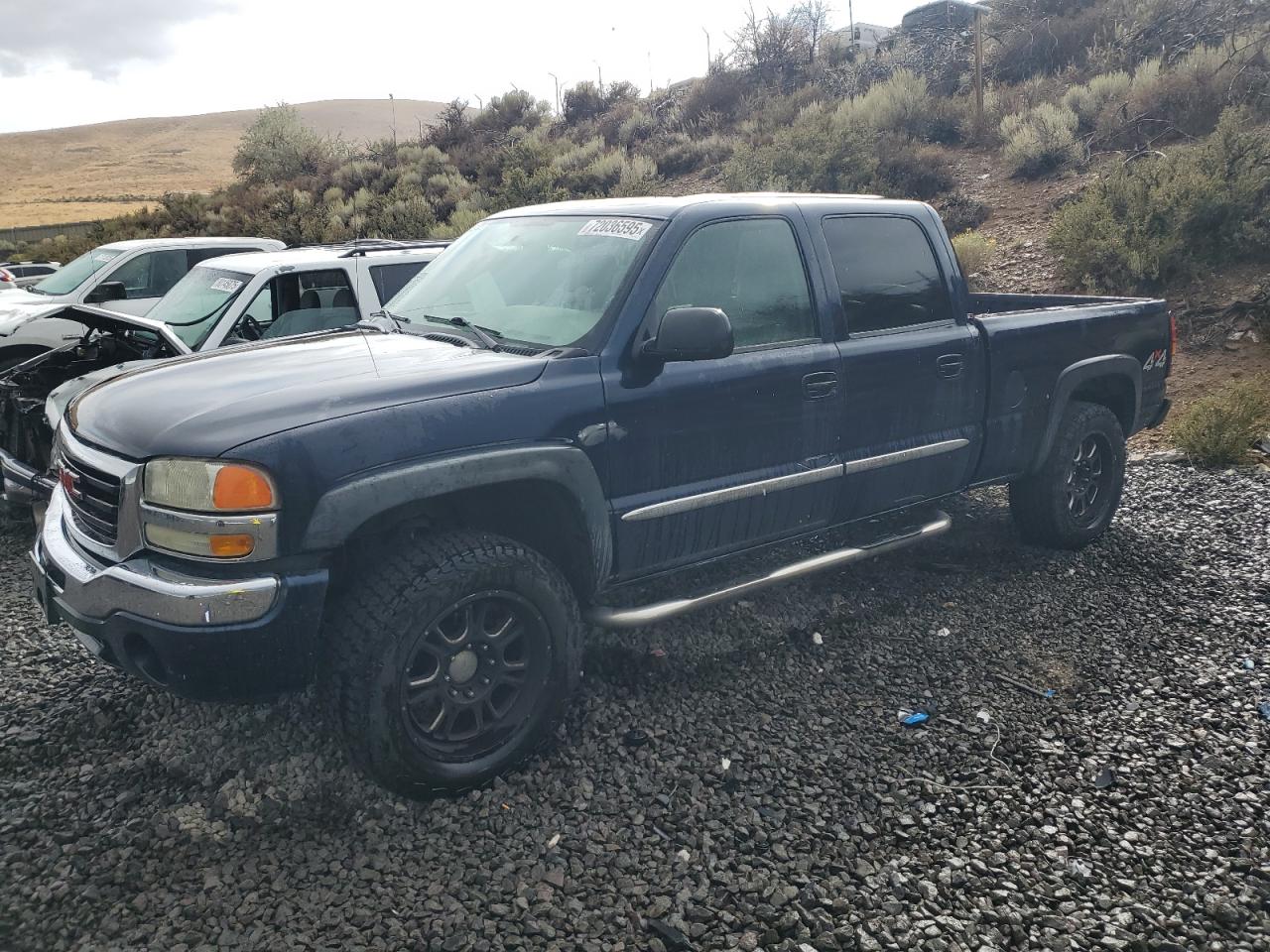 2007 GMC Sierra 1500HD Classic SLE1, VIN 1GTGK13U57F122485 — Minor dents and scratches