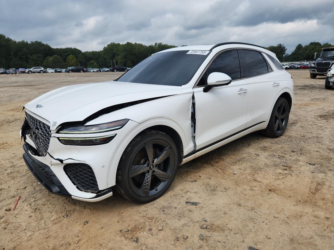 2022 Genesis GV70 Sport, VIN KMUMCDTC7NU010950 — Front end