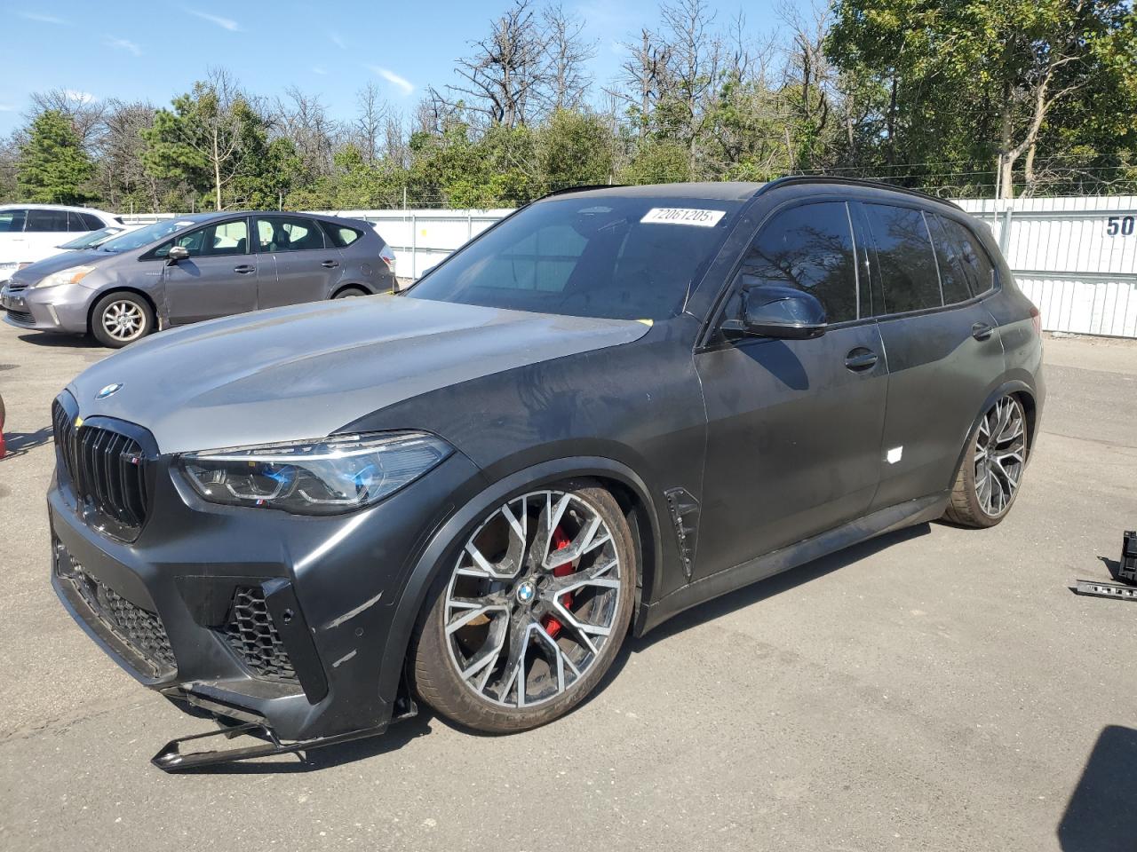 2022 BMW X5 M, VIN 5YMJU0C02N9L56562 — Вода / потоп