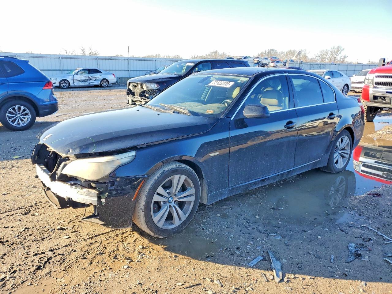 2010 BMW 5 Series 528i, VIN WBANU5C5XAC365152 — Front end