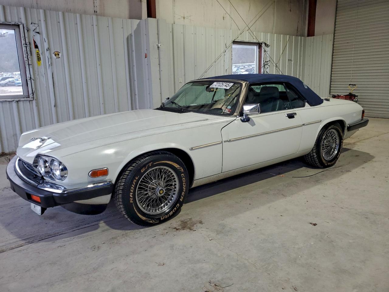 1989 Jaguar XJS, VIN SAJNV484XKC163439 — Minor dents and scratches