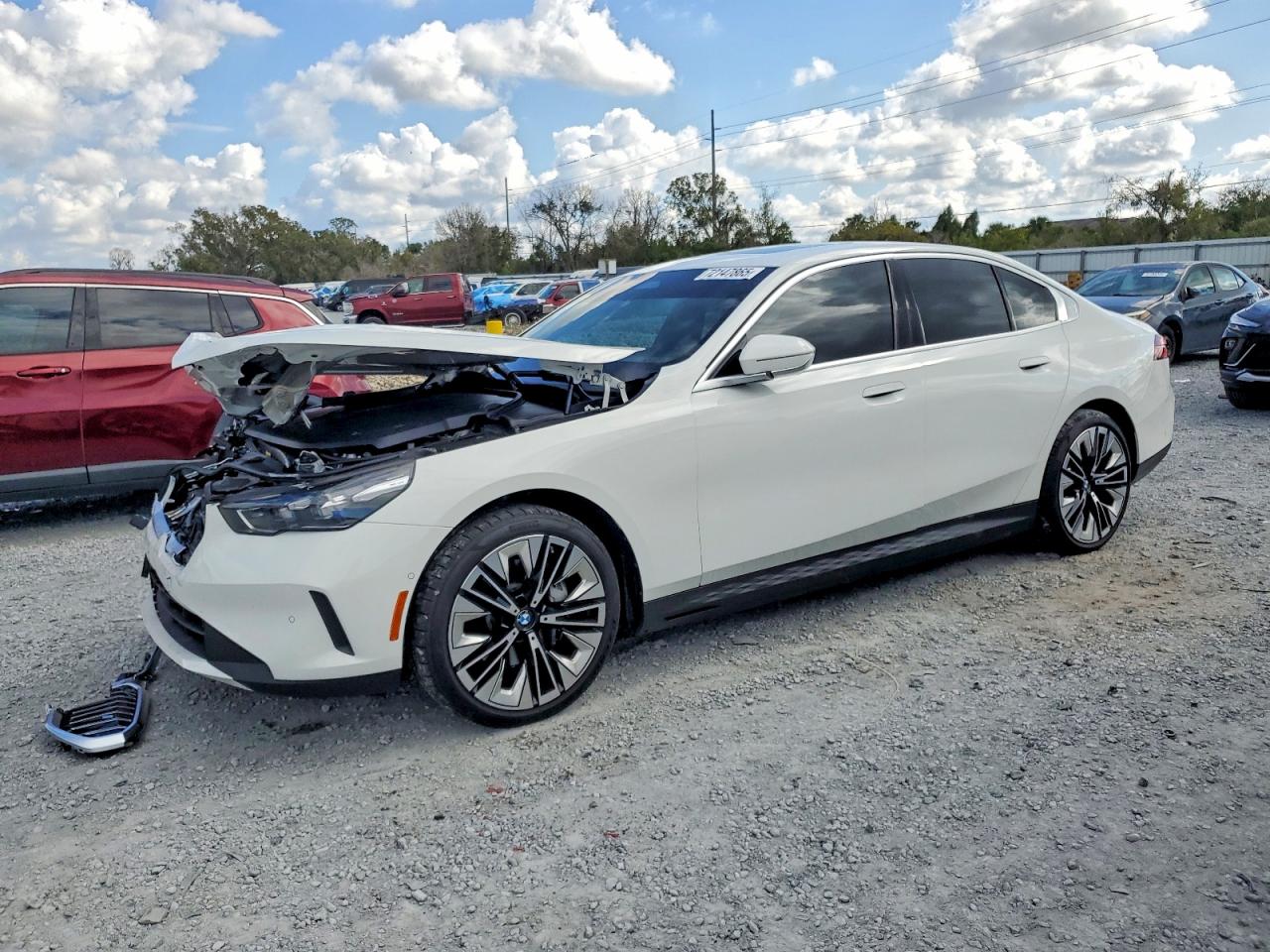 2026 BMW i5 eDrive40, VIN WBY63HG05TCW17157 — Front end