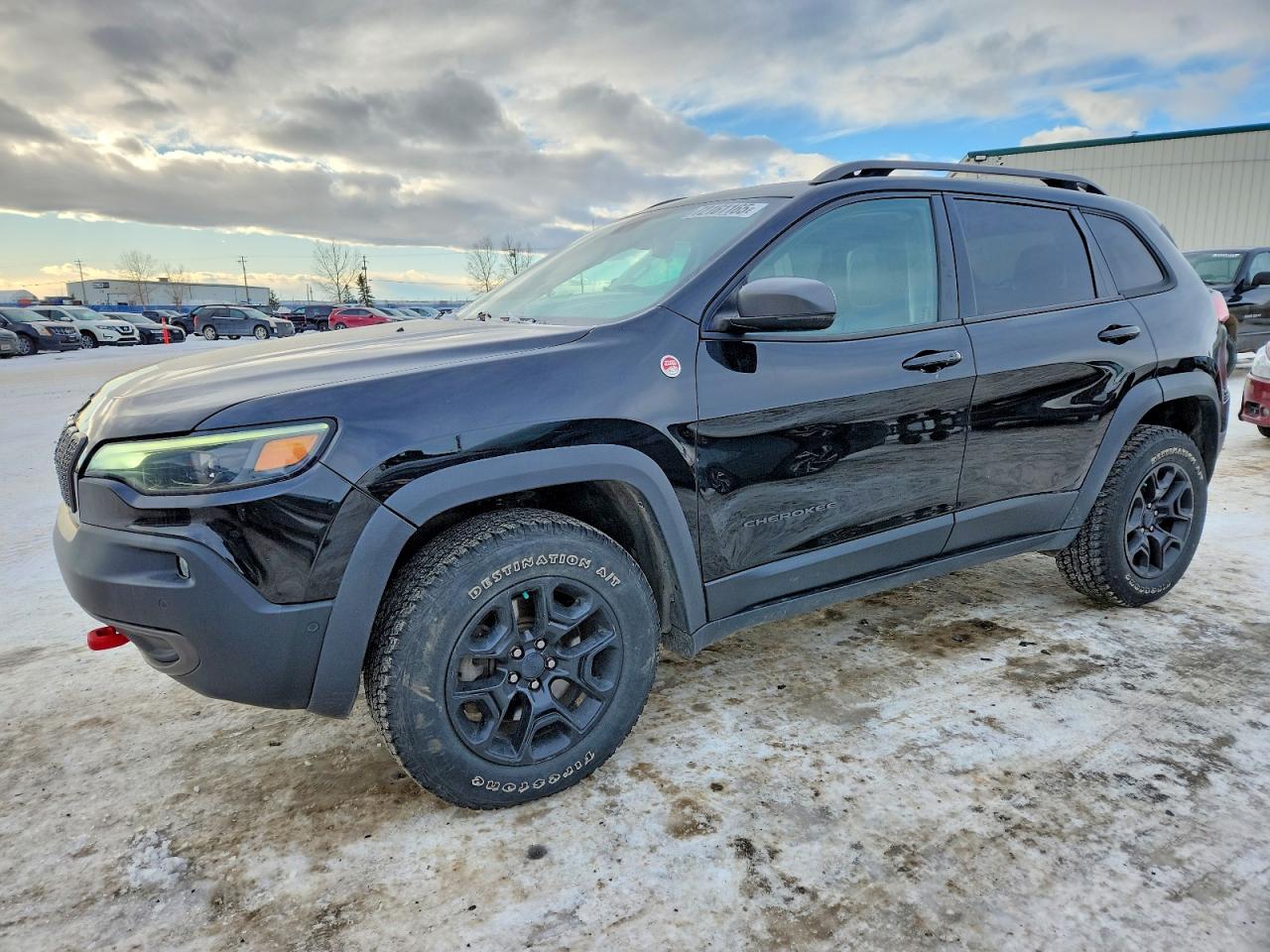 2019 Jeep Cherokee Trailhawk, VIN 1C4PJMBX0KD107977 — Roof