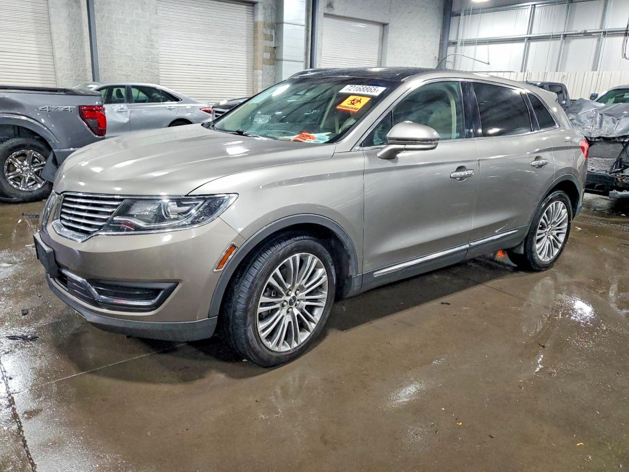 2016 Lincoln MKX Reserve, VIN 2LMTJ8LR3GBL67745 — Vandalism